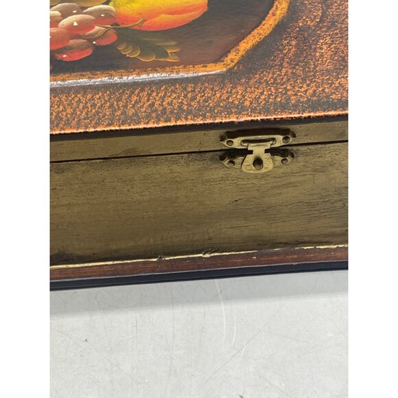 Fake book box trinket table decor grapes brown Tuskan "A FAREWELL TO ARMS" READ - Picture 6 of 9